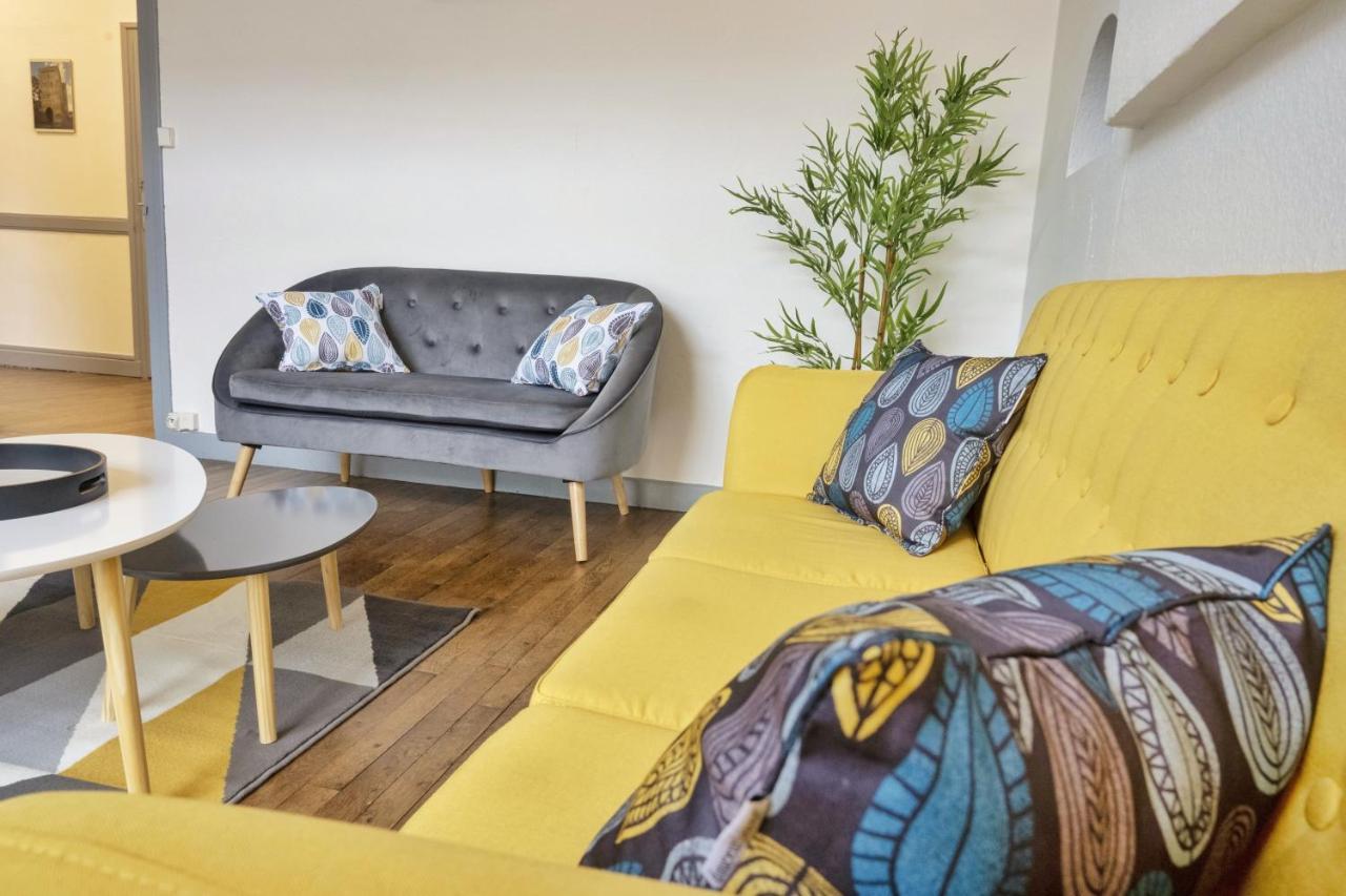 ❂ Les Logis De La Tremoille ❂ Cozy ❂ Netflix ❂ Apartment Thouars Luaran gambar