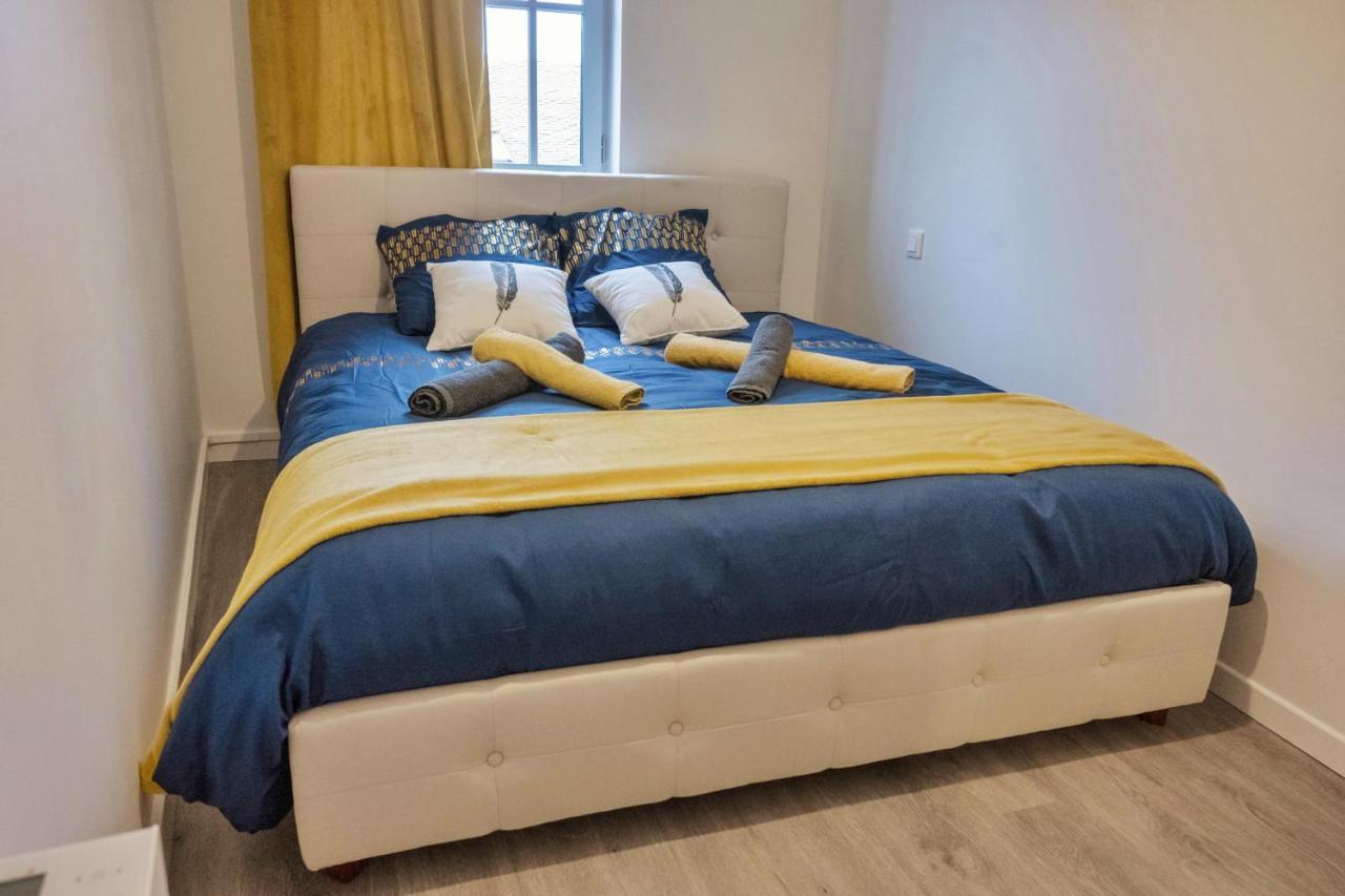❂ Les Logis De La Tremoille ❂ Cozy ❂ Netflix ❂ Apartment Thouars Luaran gambar