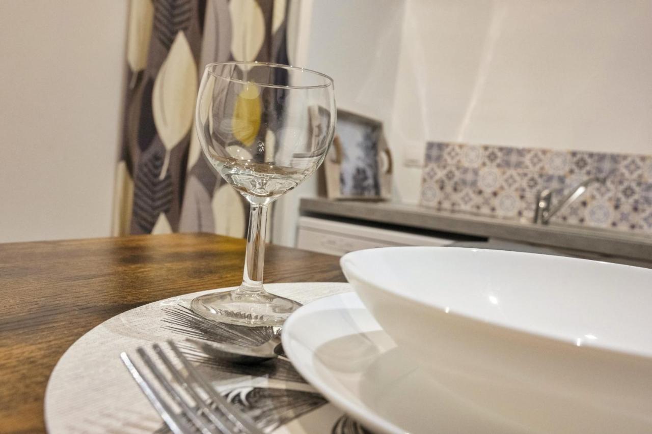 ❂ Les Logis De La Tremoille ❂ Cozy ❂ Netflix ❂ Apartment Thouars Luaran gambar