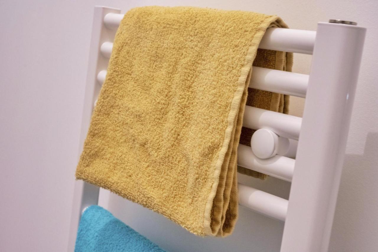 ❂ Les Logis De La Tremoille ❂ Cozy ❂ Netflix ❂ Apartment Thouars Luaran gambar